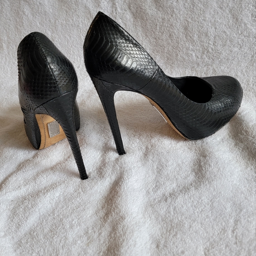 Alejandro Ingelmo Python Pumps - image 2